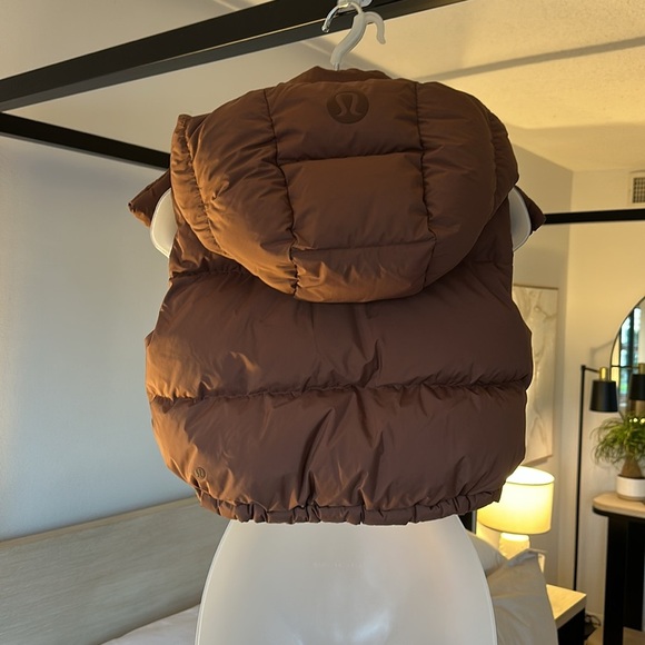 Lululemon Wunder Puff Super-Cropped Vest in Brown RARE, Size 4 - Picture 11 of 13
